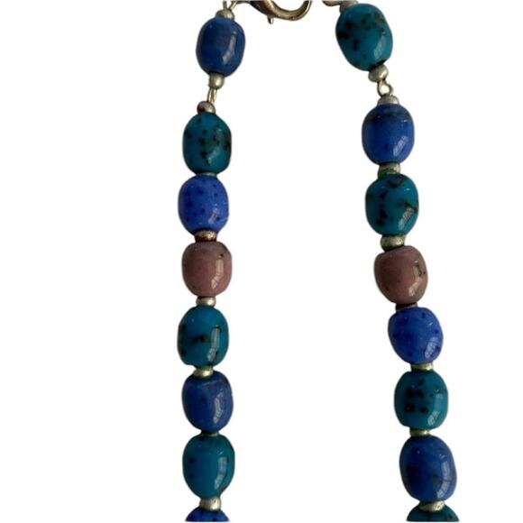 Blue/Teal/Pink Beaded Necklace - Picture 2 of 6